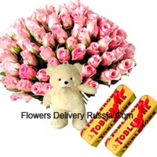 75 Roze Rozen met Schattige Teddybeer en Chocolade